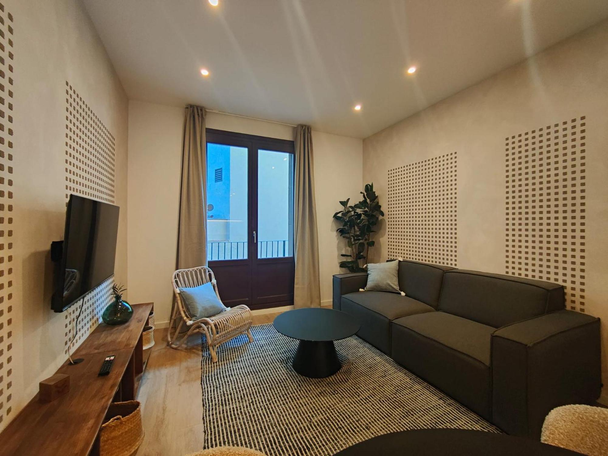 Luxury 4br With Balcony Appartement